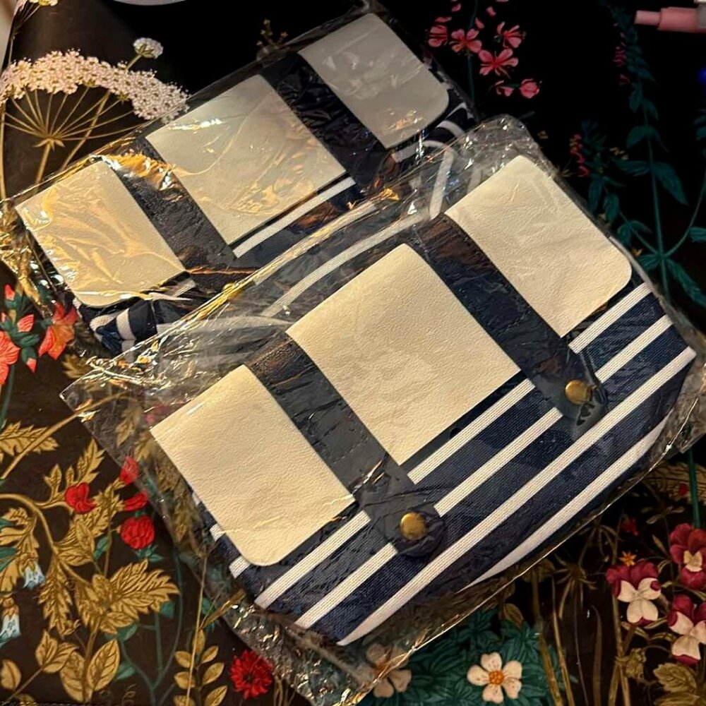 PenGems - Pen Pouch - Navy blue & white stripes - NEW 2-available